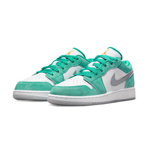 Double Boxed Shoes 149.99 Nike Air Jordan 1 Low SE New Emerald Double Boxed