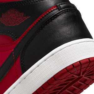 Jordan 1 mid hotsell reverse black toe