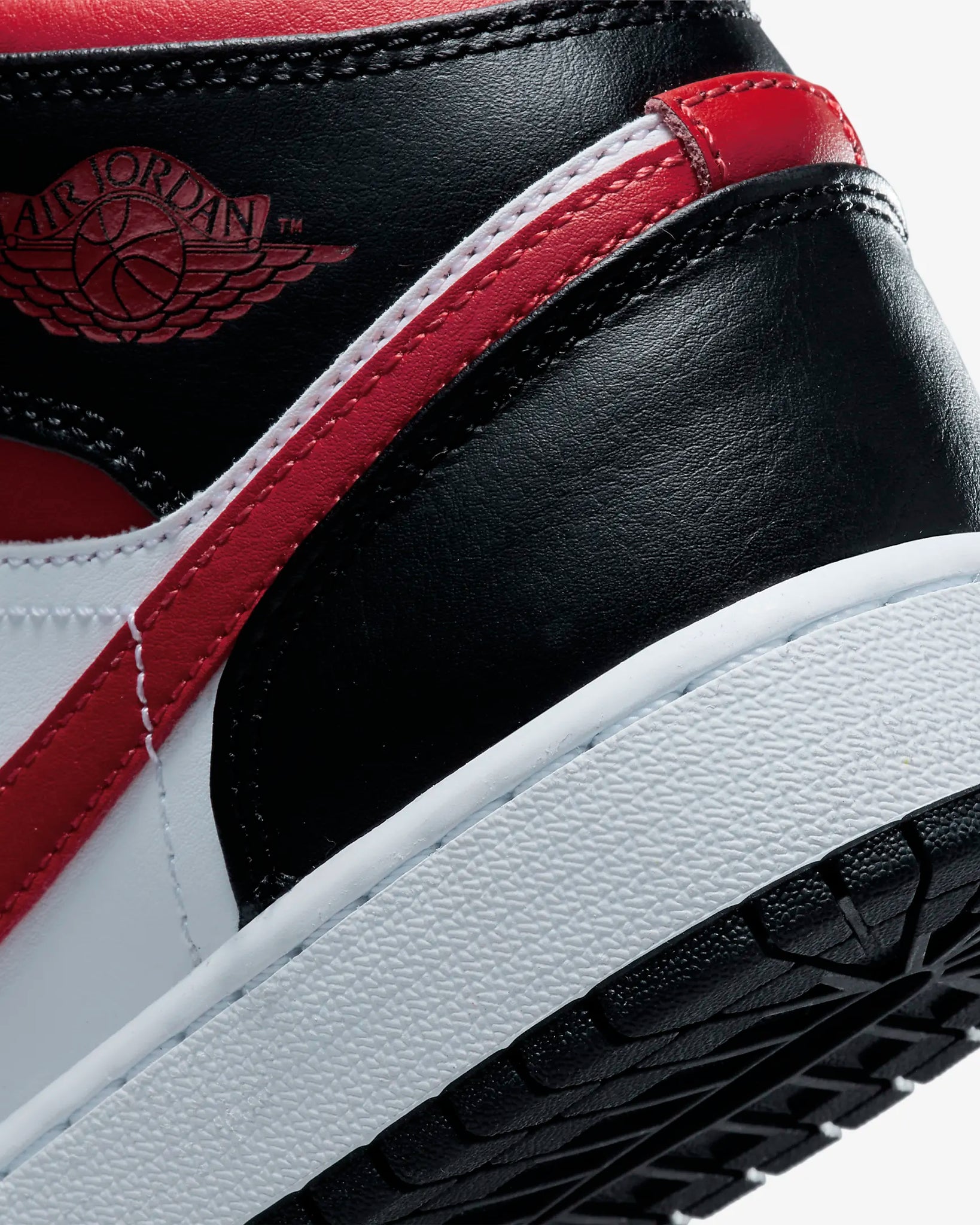 Nike Air Jordan 1 Mid Fire Red Bred Toe White GS Double Boxed