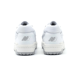 Double Boxed  199.99 New Balance 550 White Grey Double Boxed