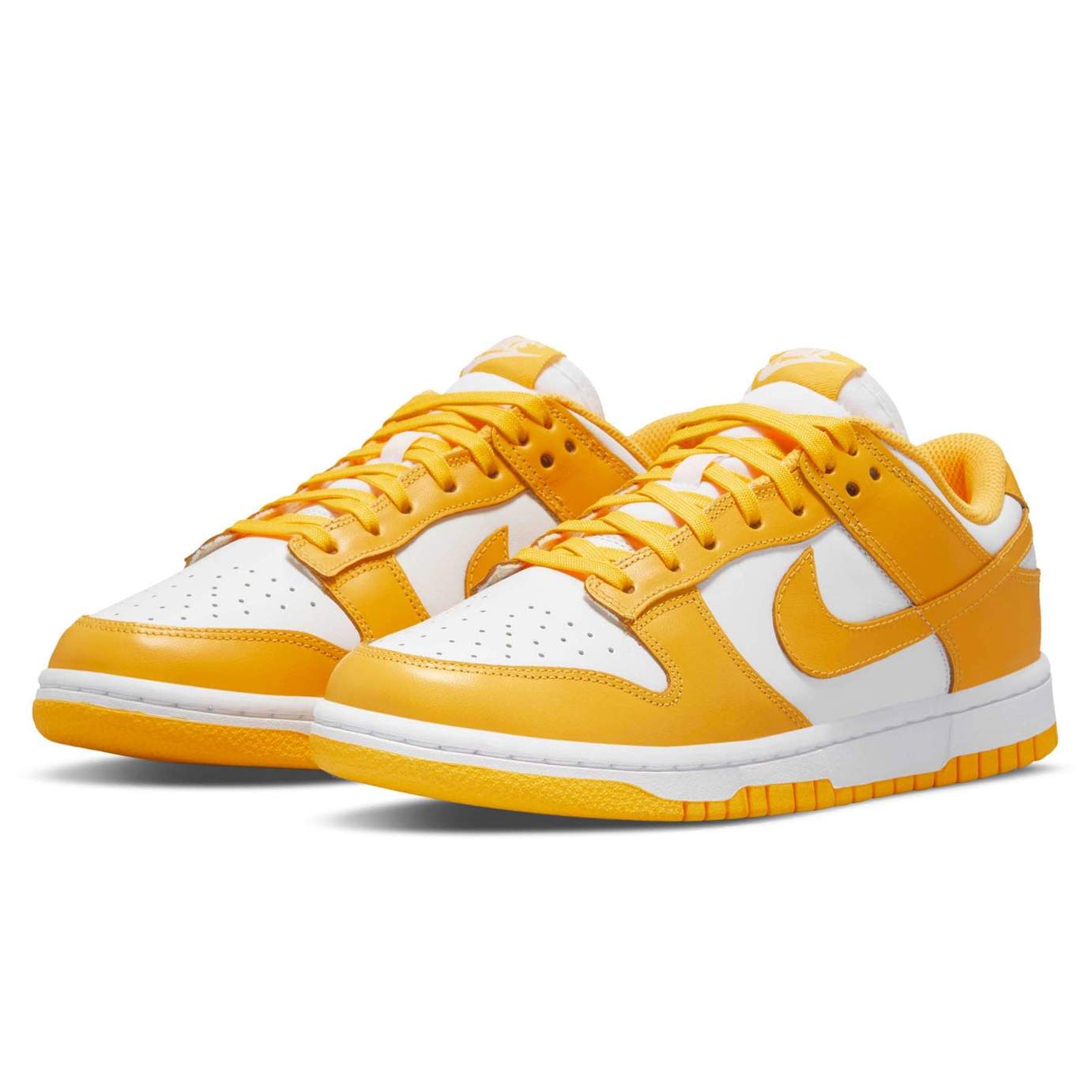Double Boxed  449.99 Nike Dunk Low Laser Orange (W) Double Boxed