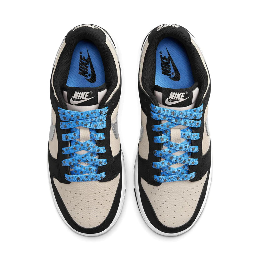 Double Boxed  199.99 Nike Dunk Low Starry Laces (W) Double Boxed