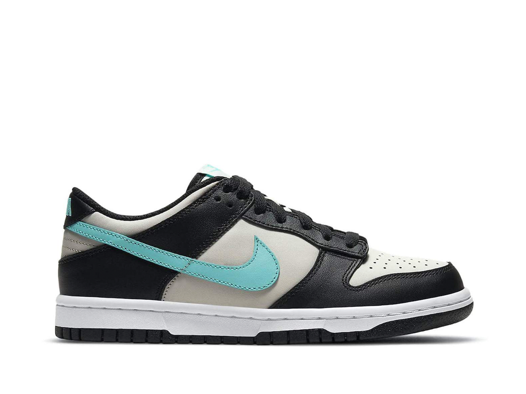 Double Boxed  199.99 Nike Dunk Low Tiffany Double Boxed